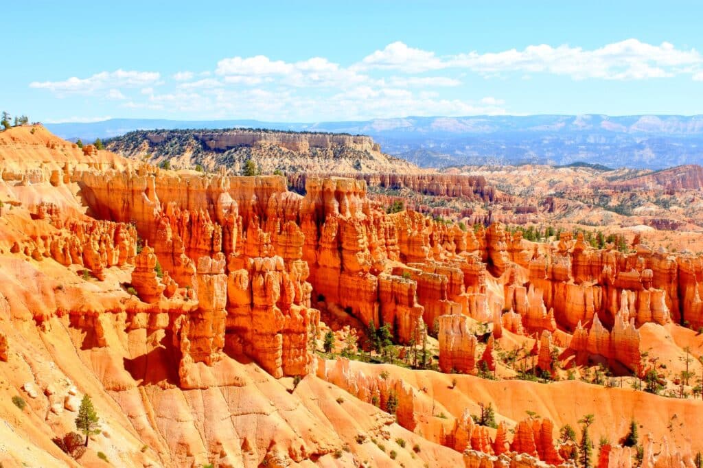 Colourful sandstone rock formations at Bryce Canyon National Park, Utah